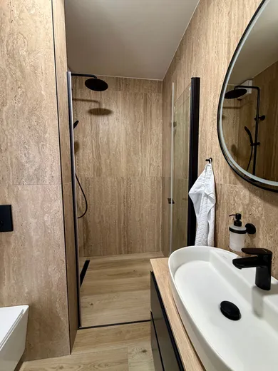 Na prenájom 2-izbový byt, 48 m², Banská Bystrica, Lazovná
