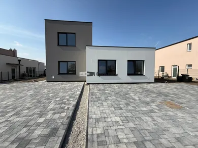 Na predaj 4-izbový dom, 108 m², Hubice