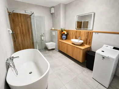 Na predaj 3-izbový byt, 79 m², Bratislava-Záhorská Bystrica, Kunovská