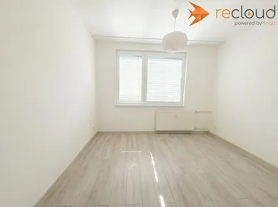 Na predaj 3-izbový byt, 77 m², Nitra, Partizánska