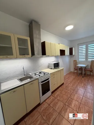 Mieszkania na sprzedaż, 3-pokojowe, Senec · €195 000