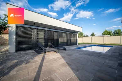 Na predaj 6-izbový dom, 55 m², Piešťany