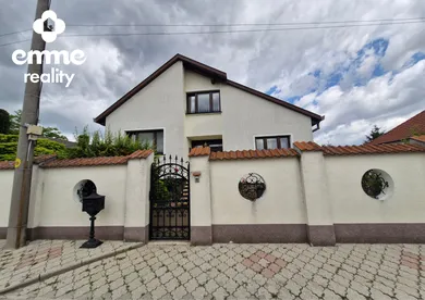 Domy na sprzedaż, 5-pokojowe, Horné Mýto · €278 990