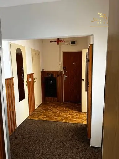Mieszkania na sprzedaż, 3-pokojowe, Martin · €140 000