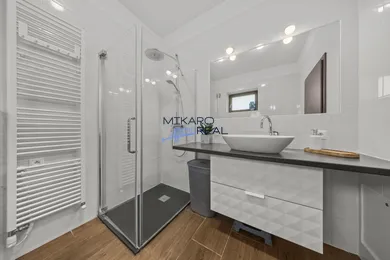 Na predaj 5-izbový dom, 170 m², Hrubý Šúr