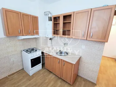 Квартиры на продажу, 1-комнатные, Bratislava-Ružinov · €168 999