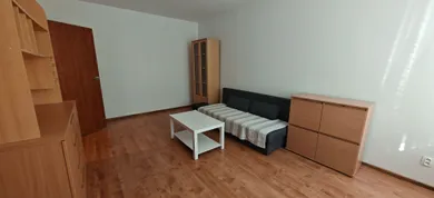 Na prenájom 2-izbový byt, 58 m², Zvolen, Záhonok