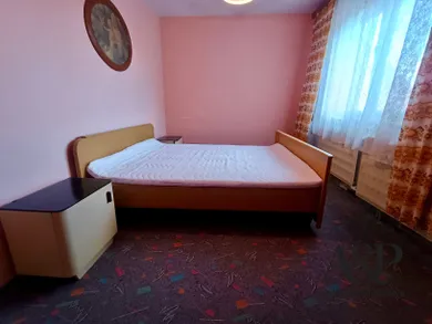 Na predaj dom, 160 m², Letničie