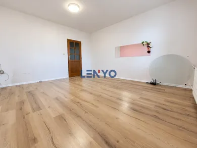 Na predaj 3-izbový byt, 82 m², Šaľa, Slnečná
