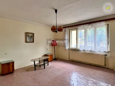 Na predaj dom, 277 m², Nová Dedina