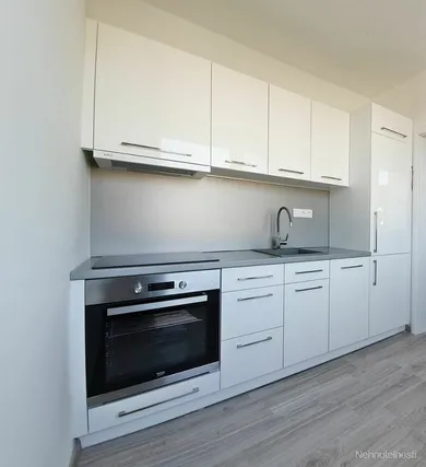 Na predaj 1-izbový byt, 35 m², Bratislava-Dúbravka, Drobného