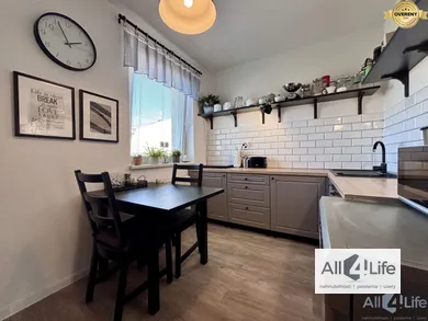 Na predaj 2-izbový byt, 54 m², Piešťany, Valová