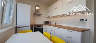 Mieszkania na wynajem, 2-pokojowe, Bratislava-Vrakuňa · €670