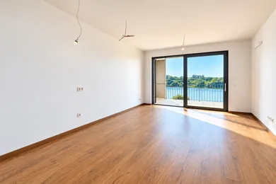 Na predaj 1-izbový byt, 45 m², Piešťany, ""
