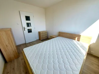 Na prenájom 2-izbový byt, 42 m², Košice-Nad jazerom, Amurská