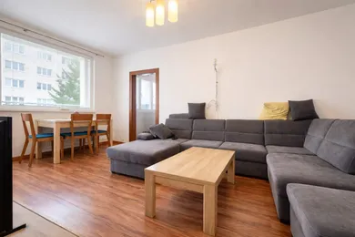 Mieszkania na wynajem, 3-pokojowe, Košice-Západ · €699