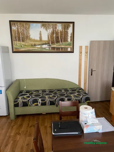 Na predaj 1-izbový byt, 52 m², Púchov, 1. mája