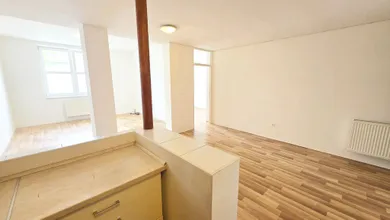 Na prenájom 2-izbový byt, 65 m², Žilina, Bytčická