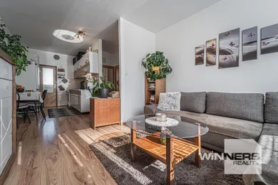 Na predaj 3-izbový byt, 65 m², Poprad, Záborského