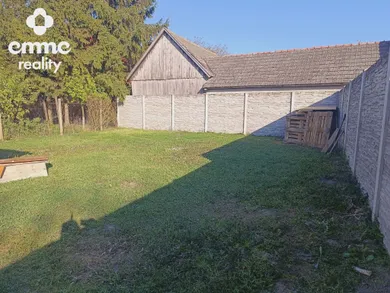 Na predaj dom, Ohrady, Pod záhradami