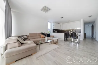 Eladó lakások, 4-szobás, Bratislava-Petržalka · €429 990