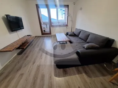 Na prenájom 3-izbový byt, 72 m², Liptovský Hrádok, Štúrova