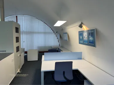 Na predaj objekt, 270 m², Bratislava-Staré Mesto, Pri Suchom mlyne