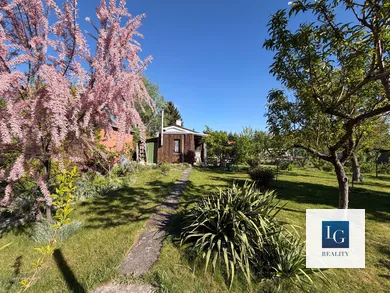 Działki na sprzedaż, Bratislava-Ružinov · €160 000
