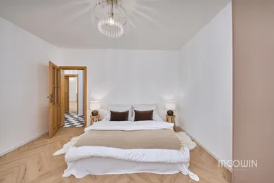 Na predaj 3-izbový byt, 99 m², Bratislava-Staré Mesto, Jelenia