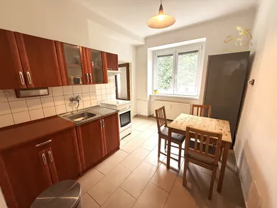 Mieszkania na wynajem, 1-pokojowe, Bratislava-Staré Mesto · €550