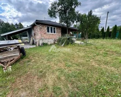 Na predaj 3-izbový dom, Ružiná