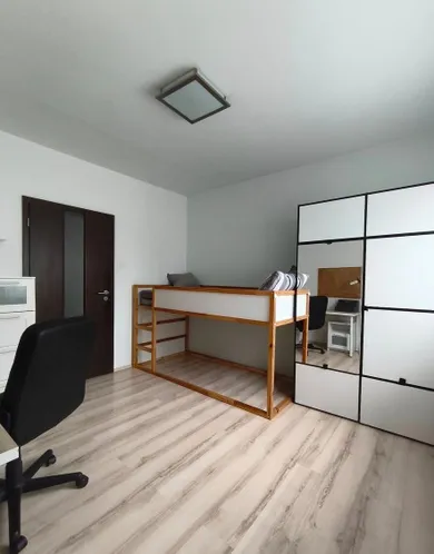 Na prenájom 1-izbový byt, Bratislava-Dúbravka, Drobného