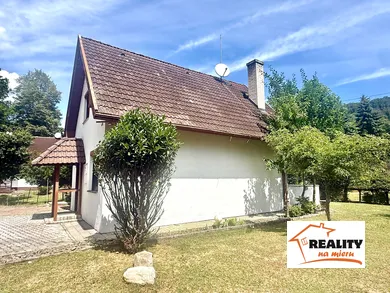 Na predaj dom v Pezinok · €250 000 · Dokončené