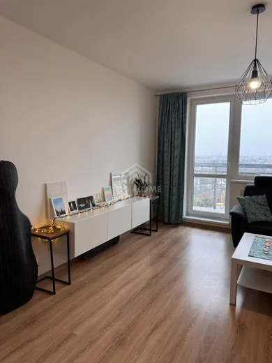 Na prenájom 2-izbový byt, 50 m², Bratislava-Ružinov, Ružinovská