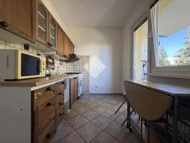 Na predaj 2-izbový byt, 57 m², Žilina, Hlinská