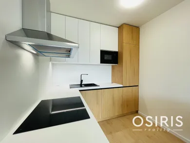 Na prenájom 2-izbový byt, 50 m², Bratislava-Lamač, Jána Langoša