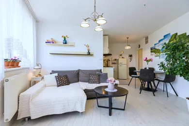 Na predaj 2-izbový byt, 42 m², Bratislava-Podunajské Biskupice