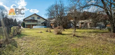 Na predaj 12-izbový dom, 412 m², Žarnovica, A. Sládkoviča