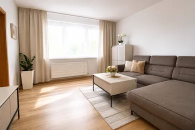 Квартиры в аренду, 3-комнатные, Žilina · €850