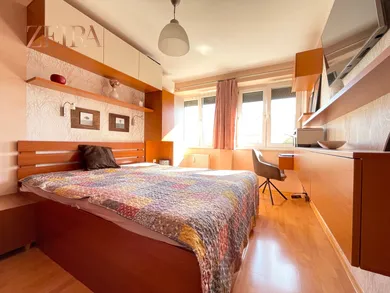 Na predaj 2-izbový byt, 50 m², Bratislava-Nové Mesto