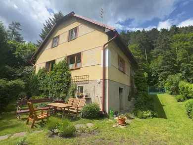 Domy na predaj 6-izbový, Poprad · €365 000