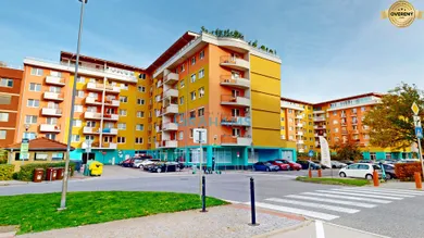 Komerčné priestory na predaj, Bratislava-Petržalka · €869 990