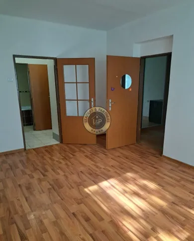 Mieszkania na sprzedaż, 3-pokojowe, Hlohovec · €136 900