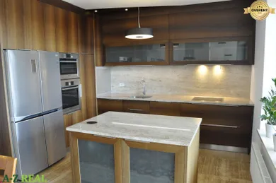 Na prenájom 5-izbový byt, 170 m², Bratislava-Staré Mesto