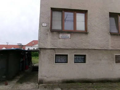 Na predaj 3-izbový byt, 71 m², Kopčany, Hurbanova