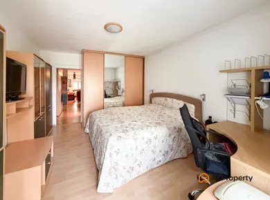 Na prenájom 2-izbový byt, 53 m², Bratislava-Staré Mesto, Sokolská