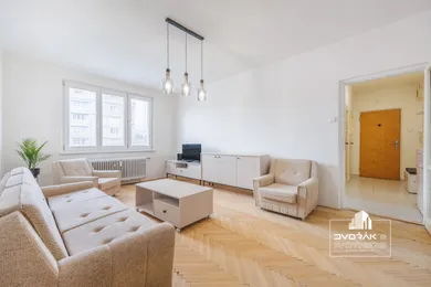 Na prenájom 2-izbový byt, 53 m², Banská Bystrica, Trieda SNP 11