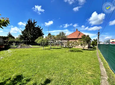 Na predaj dom, 97 m², Levice