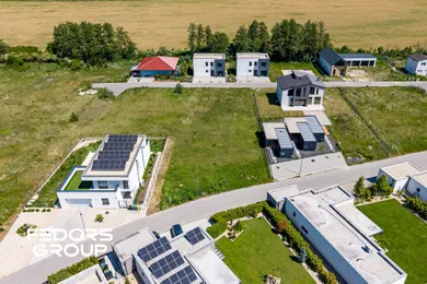 Na predaj pozemok, 834 m², Šajdíkove Humence