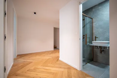 Na predaj 3-izbový byt, 102 m², Bratislava-Staré Mesto
